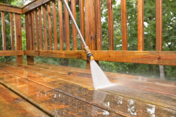 Why Choose Our Certified Pressure Washing Experts for Your Project Needs in Charlotte Park, FL?